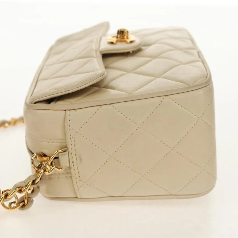 CHANEL Matelasse Chain Shoulder Bag Lamb Skin Ivory Gold CC Auth 154054V - Picture 4 of 16